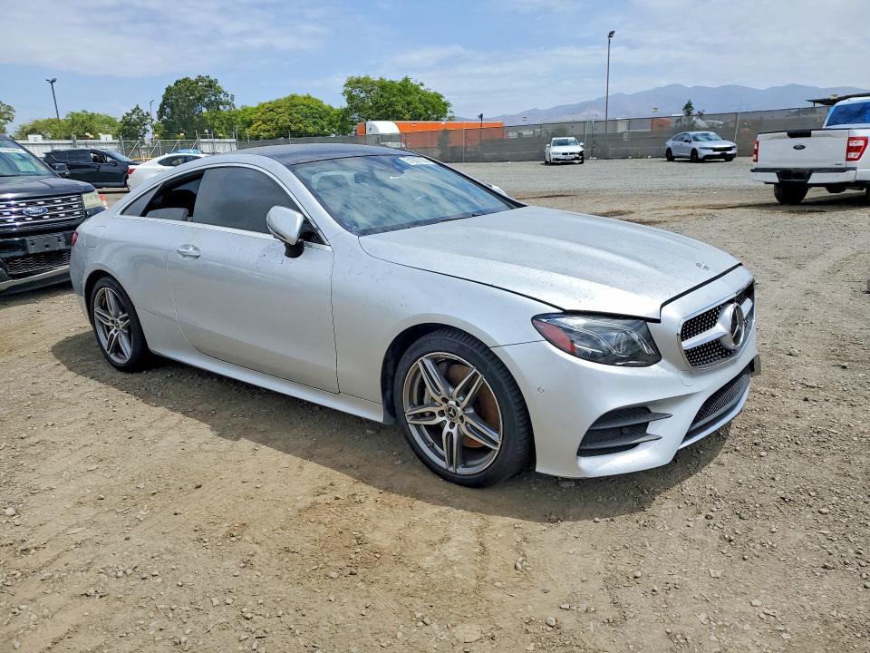 Продажа на аукционе авто 2018 Mercedes-benz E, vin: WDD1J6FB0JF008083, номер лота: 51902156