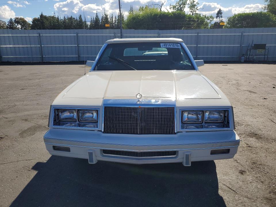 1984 Chrysler Lebaron მანქანა იყიდება აუქციონზე, vin: 1C3BC55G1EG121786, აუქციონის ნომერი: 49141016