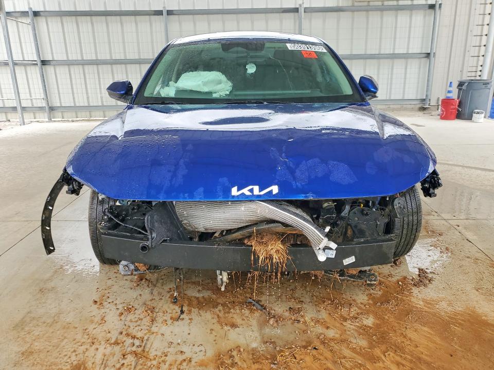 Продажа на аукционе авто 2025 Kia K4, vin: 3KPFT4DE9SE016965, номер лота: 50391396