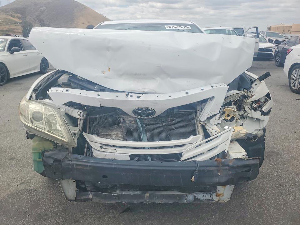 51031676 :رقم المزاد ، 4T4BE46K49R120742 vin ، 2009 Toyota Camry مزاد بيع