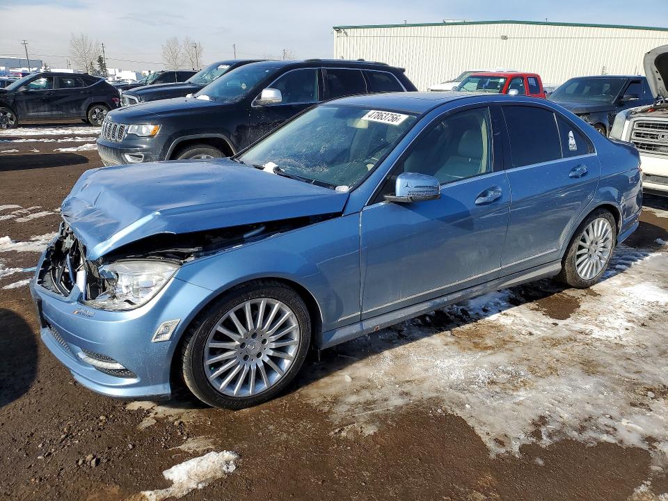 2011 Mercedes-benz C მანქანა იყიდება აუქციონზე, vin: WDDGF8FB8BA502021, აუქციონის ნომერი: 47863756