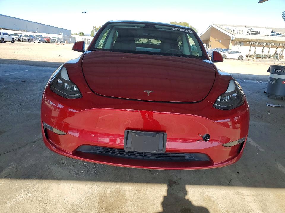 50347656 :رقم المزاد ، 7SAYGAEE5RF069275 vin ، 2024 Tesla Model Y مزاد بيع