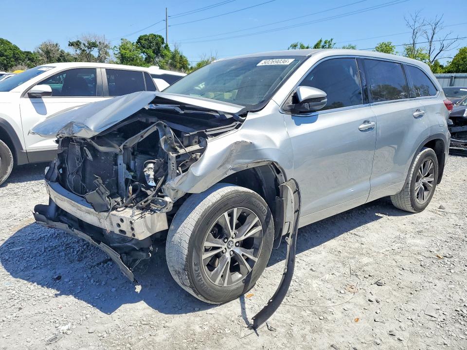 50269036 :رقم المزاد ، 5TDZARFH9HS028832 vin ، 2017 Toyota Highlander مزاد بيع