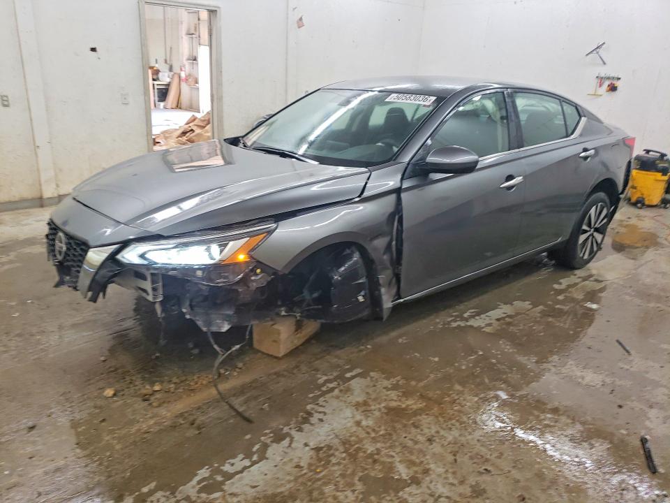 2022 Nissan Altima მანქანა იყიდება აუქციონზე, vin: 1N4BL4DW3NN381865, აუქციონის ნომერი: 50583036