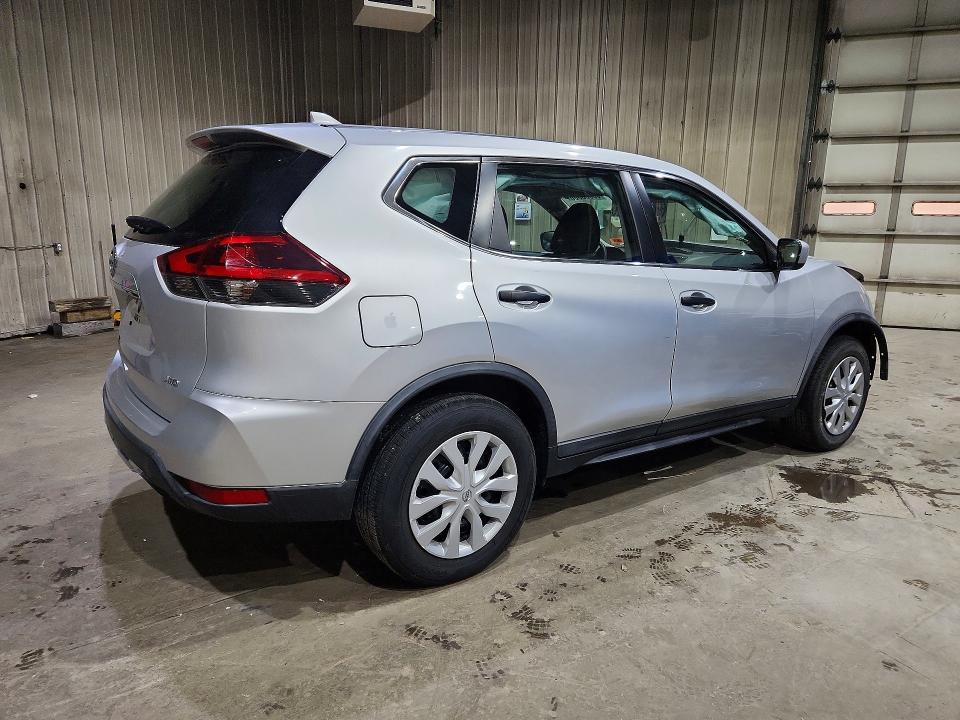 2018 Nissan Rogue მანქანა იყიდება აუქციონზე, vin: KNMAT2MV2JP521369, აუქციონის ნომერი: 50653886