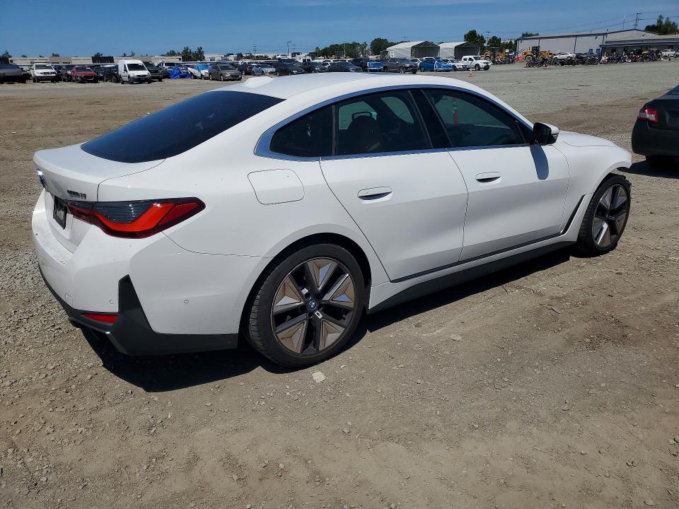 51264636 :رقم المزاد ، WBY43AW04RFR69931 vin ، 2024 Bmw I4 مزاد بيع