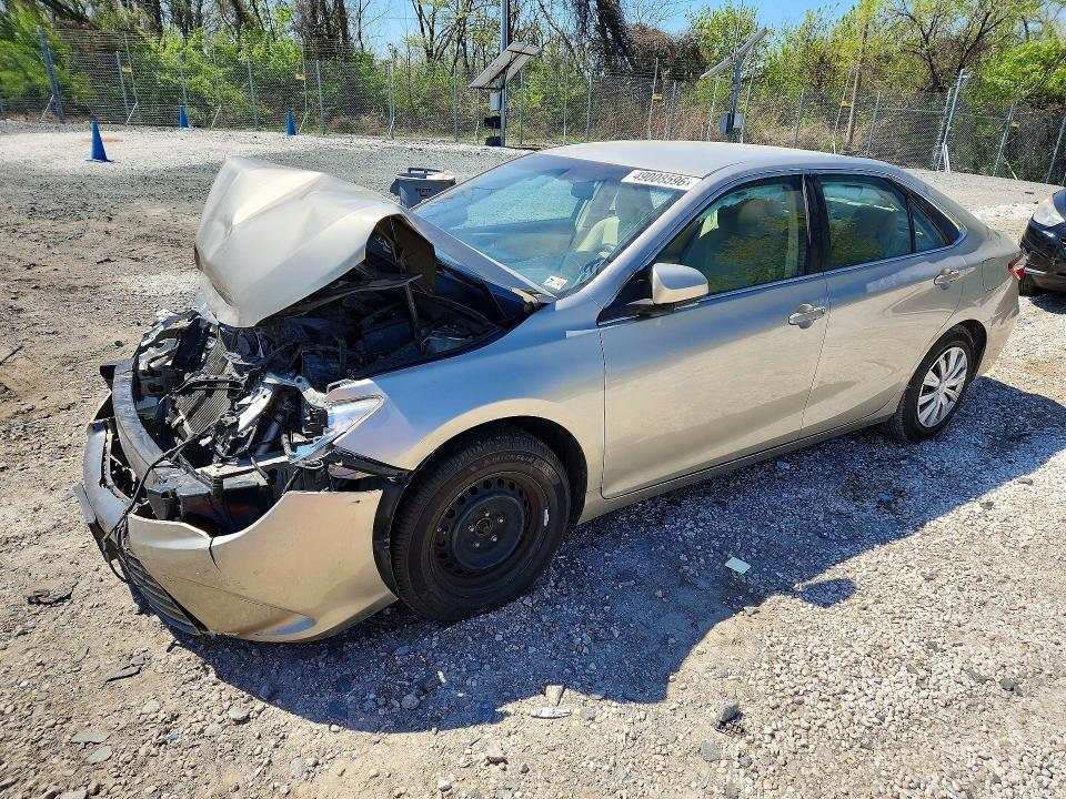 49008596 :رقم المزاد ، 4T1BF1FK2HU393666 vin ، 2017 Toyota Camry مزاد بيع