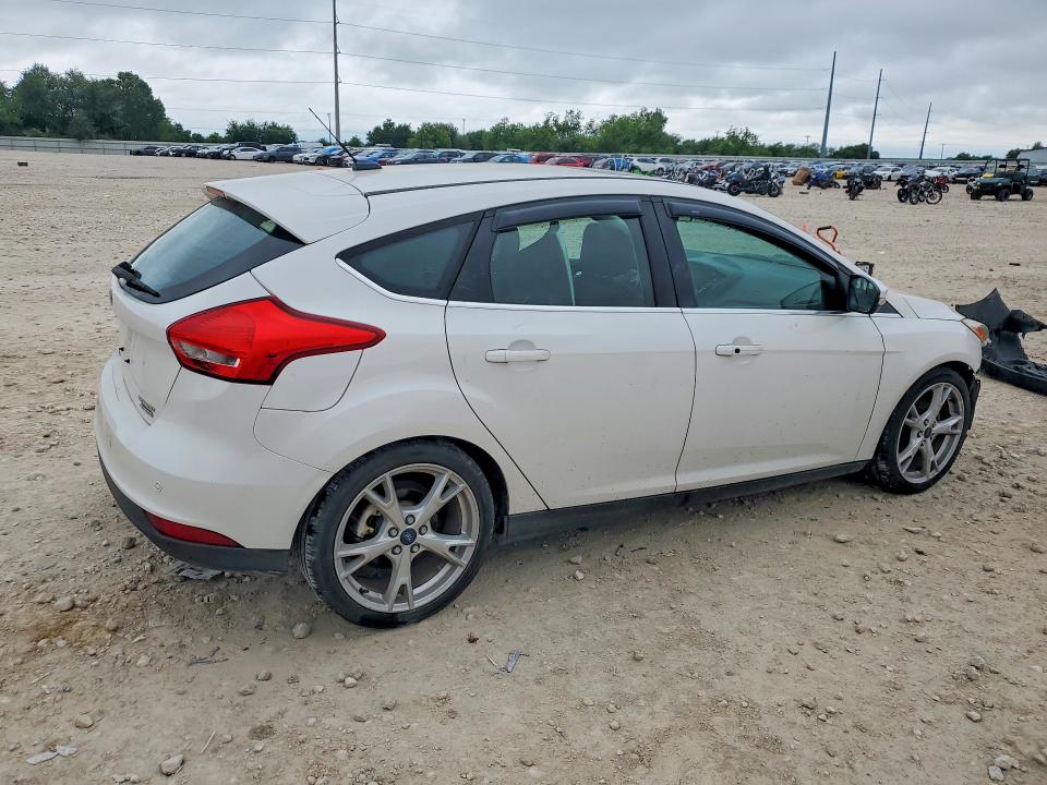 Продаж на аукціоні авто 2015 Ford Focus, vin: 1FADP3N2XFL323445, номер лоту: 51365526