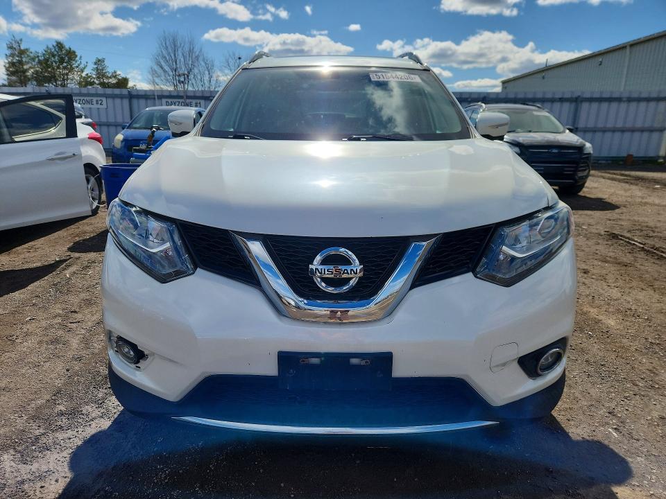 2015 Nissan Rogue მანქანა იყიდება აუქციონზე, vin: 5N1AT2MV8FC920586, აუქციონის ნომერი: 51544206