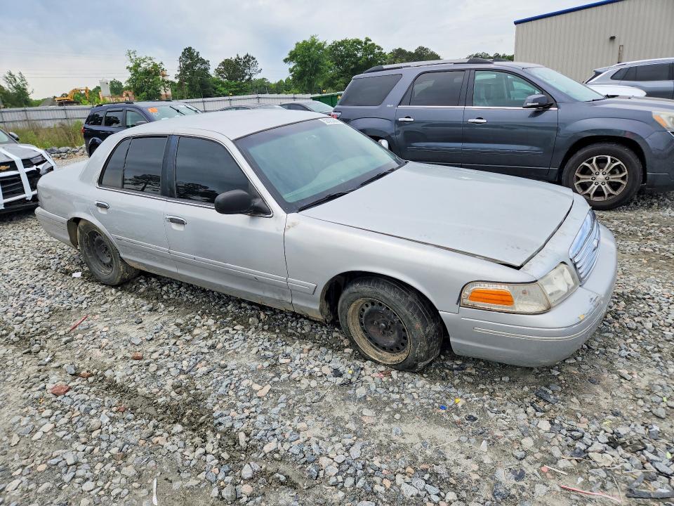 52025366 :رقم المزاد ، 2FAFP73W61X131912 vin ، 2001 Ford Crown Victoria مزاد بيع