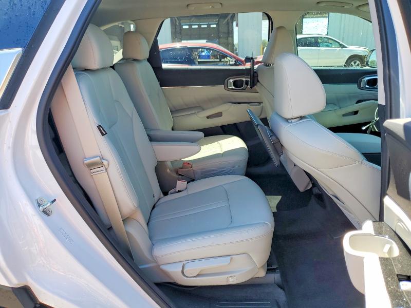 50004956 :رقم المزاد ، 5XYRK4JF4SG360610 vin ، 2025 Kia Sorento مزاد بيع