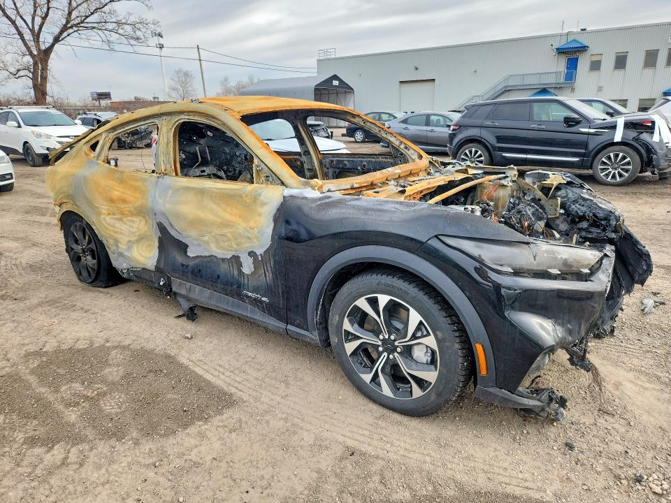 49574986 :رقم المزاد ، 3FMTK1S50SMA55758 vin ، 2025 Ford Mustang Mach-e مزاد بيع