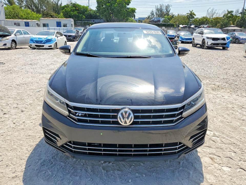 Продаж на аукціоні авто 2017 Volkswagen Passat, vin: 1VWDT7A33HC062476, номер лоту: 52051636