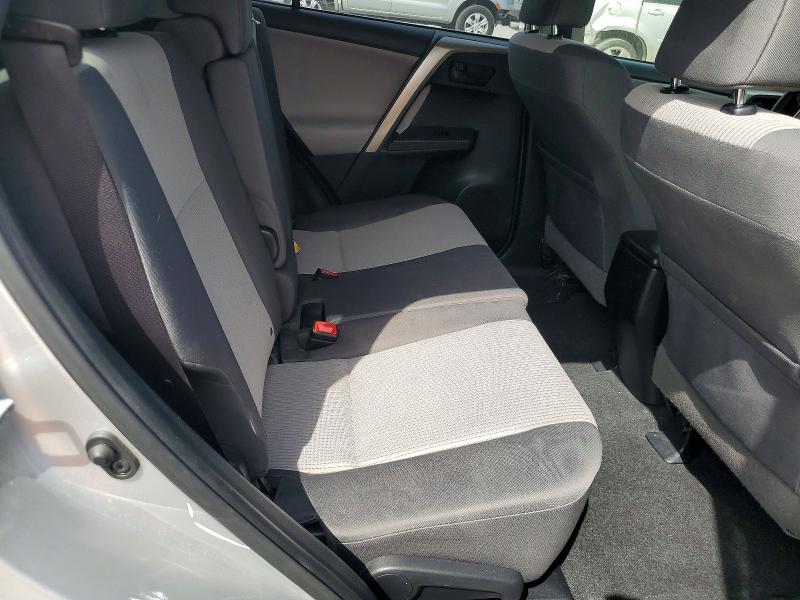 48101106 :رقم المزاد ، JTMZFREV8FJ052848 vin ، 2015 Toyota Rav4 مزاد بيع