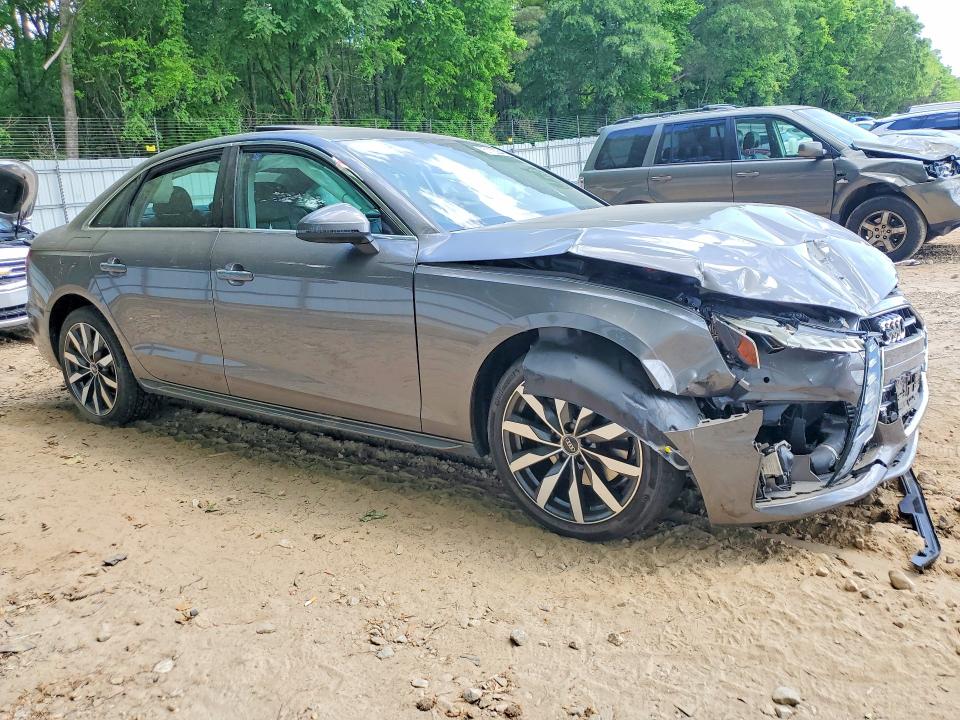 Продаж на аукціоні авто 2022 Audi A4, vin: WAUBBAF48NN011225, номер лоту: 51120846