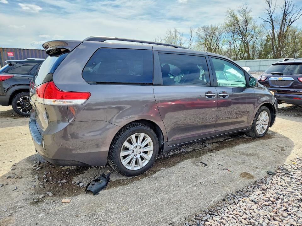 Продажа на аукционе авто 2013 Toyota Sienna, vin: 5TDDK3DC5DS053796, номер лота: 50404406