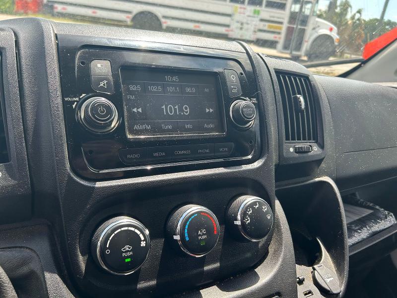 52239996 :رقم المزاد ، 3C6TRVCGXKE520443 vin ، 2019 Ram Promaster 2500 مزاد بيع