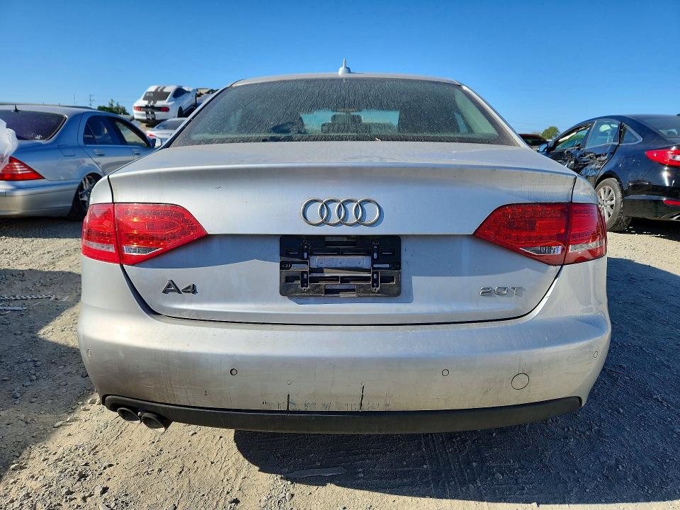 2011 Audi A4 მანქანა იყიდება აუქციონზე, vin: WAUEFAFL0BN051383, აუქციონის ნომერი: 48865126