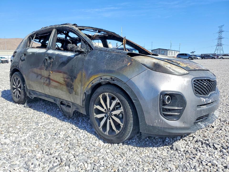 2017 Kia Sportage მანქანა იყიდება აუქციონზე, vin: KNDPN3AC1H7049348, აუქციონის ნომერი: 50943246