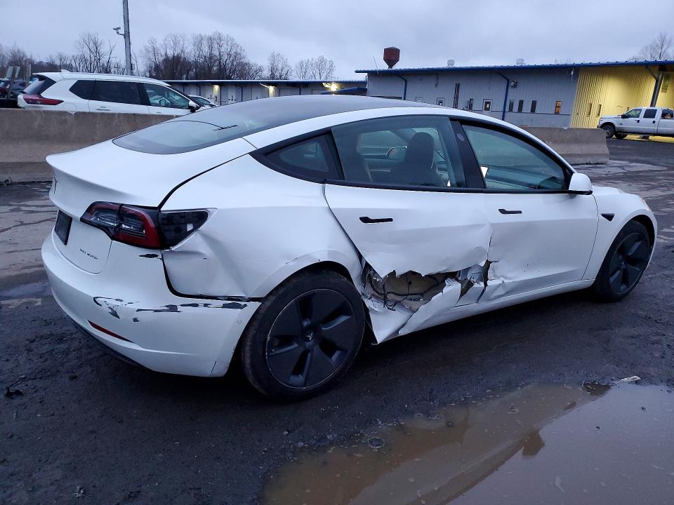 Продаж на аукціоні авто 2021 Tesla Model 3, vin: 5YJ3E1EB1MF983471, номер лоту: 47343626