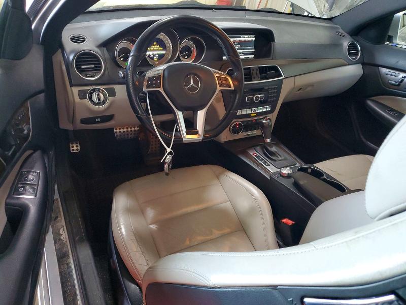 51160076 :رقم المزاد ، WDDGJ8JB4DG081663 vin ، 2013 Mercedes-benz C مزاد بيع