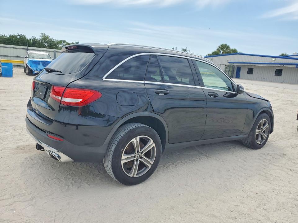51945636 :رقم المزاد ، WDC0G4JB5JV024926 vin ، 2018 Mercedes-benz Glc مزاد بيع