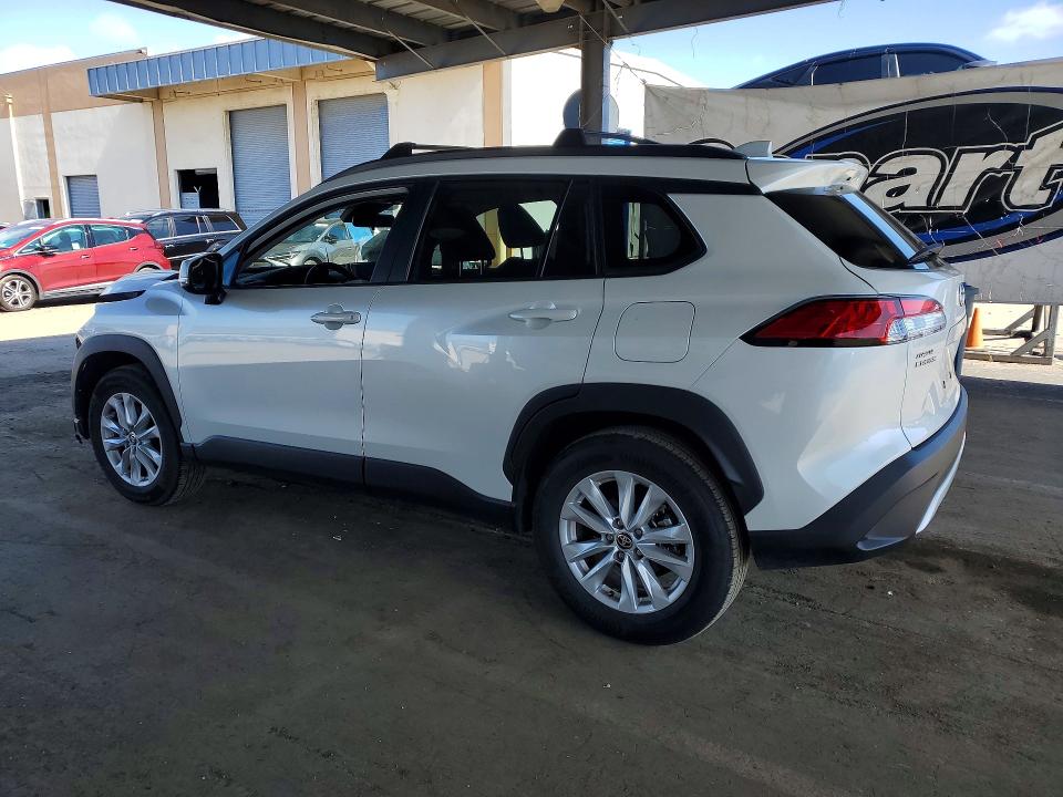 49865496 :رقم المزاد ، 7MUCAABG3PV078179 vin ، 2023 Toyota Corolla Cross مزاد بيع