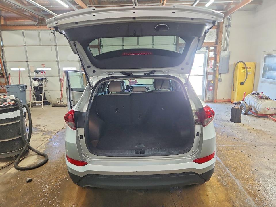 Продажа на аукционе авто 2018 Hyundai Tucson, vin: KM8J23A40JU766981, номер лота: 48668786