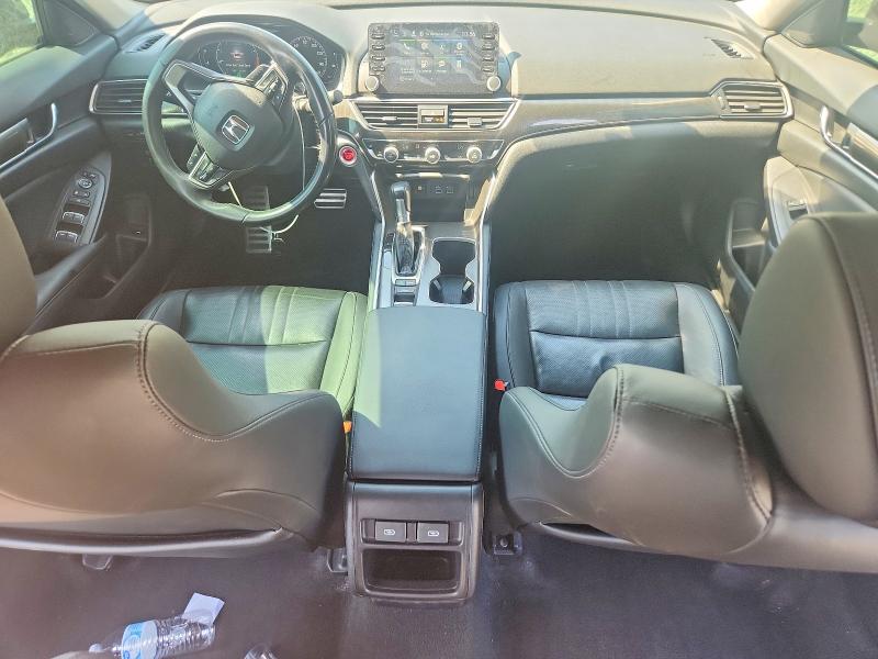 51097916 :رقم المزاد ، 1HGCV1F40NA061608 vin ، 2022 Honda Accord مزاد بيع