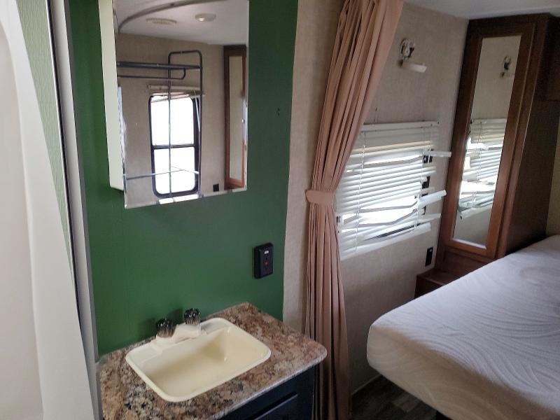 Продажа на аукционе авто 2017 Keystone Hideout, vin: 4YDT24R29HN203368, номер лота: 50495666