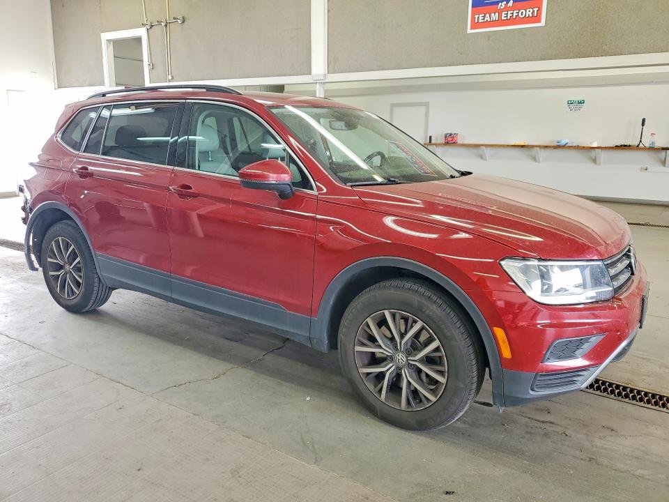 50172886 :رقم المزاد ، 3VV2B7AX4KM140190 vin ، 2019 Volkswagen Tiguan مزاد بيع
