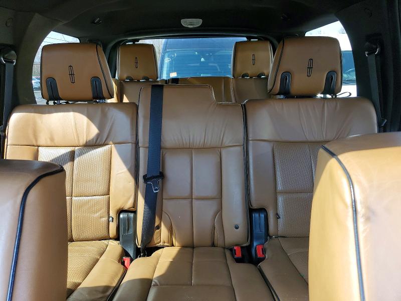 Продаж на аукціоні авто 2011 Lincoln Townhouse Navigator, vin: 5LMJJ2J5XBEJ01892, номер лоту: 48598436