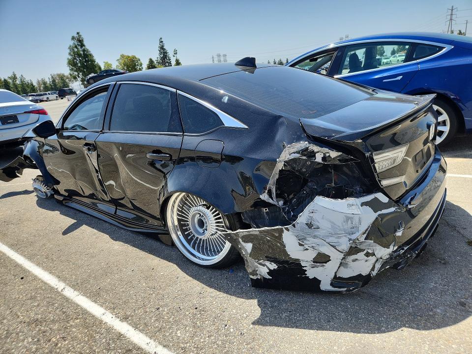 Продажа на аукционе авто 2019 Honda Accord, vin: 1HGCV1F33KA065851, номер лота: 50140426