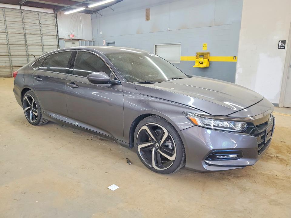 Продаж на аукціоні авто 2019 Honda Accord, vin: 1HGCV1F32KA113338, номер лоту: 50594936