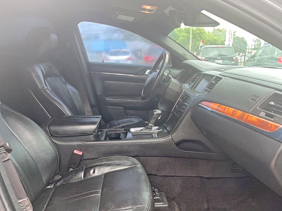Продажа на аукционе авто 2013 Lincoln Townhouse Mks, vin: 1LNHL9DK8DG606388, номер лота: 48813926