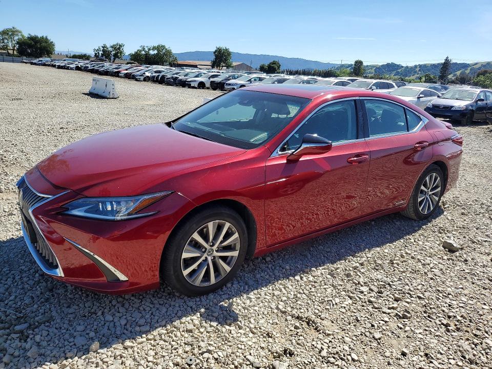 48972636 :رقم المزاد ، 58AD21B13LU004715 vin ، 2020 Lexus Es 300h مزاد بيع