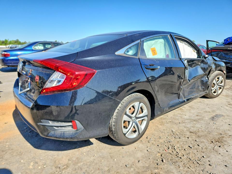 Продажа на аукционе авто 2018 Honda Civic, vin: 2HGFC2F53JH521616, номер лота: 50773206