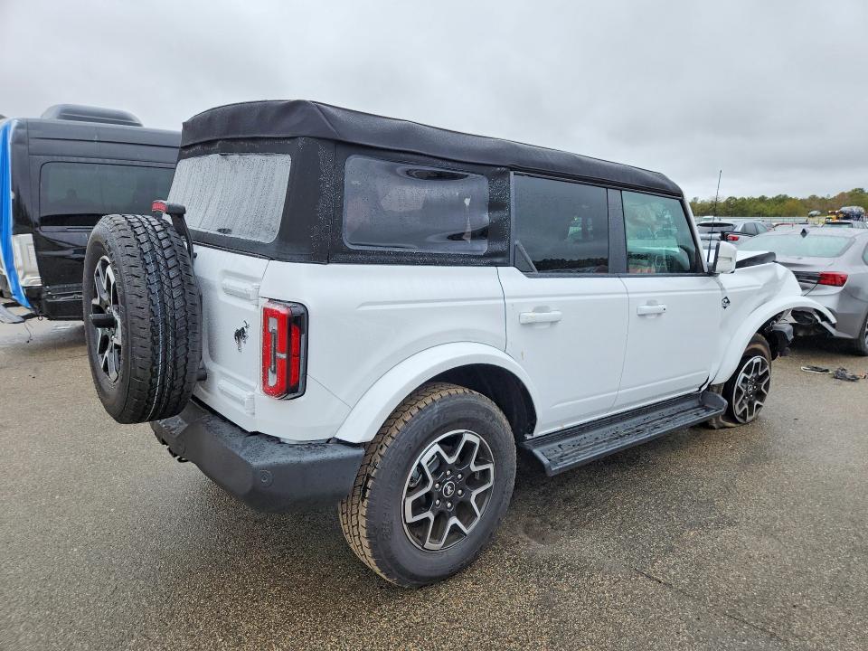 Продаж на аукціоні авто 2025 Ford Bronco, vin: 1FMDE8BH4SLB18604, номер лоту: 51531306