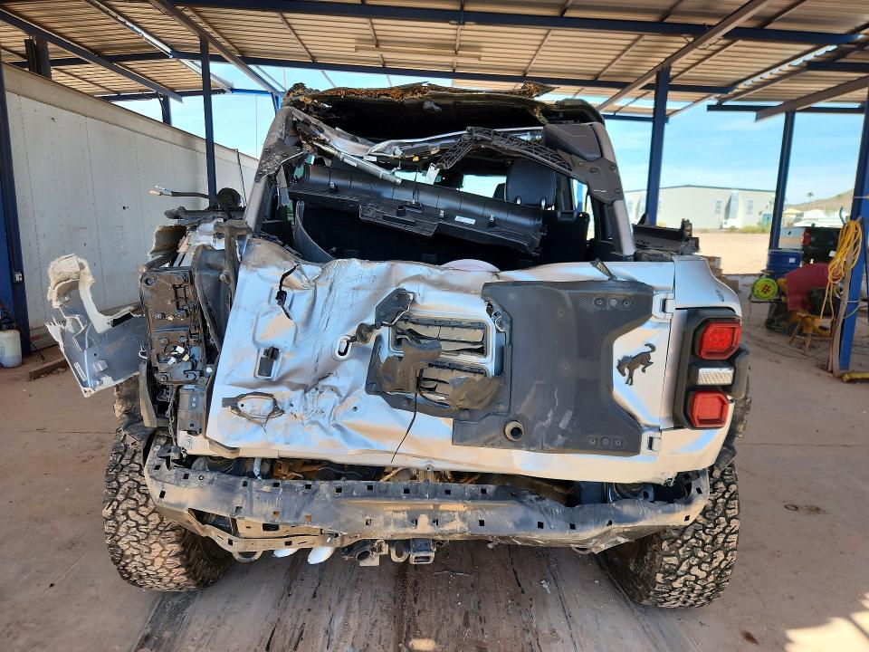 Продаж на аукціоні авто 2024 Ford Bronco, vin: 1FMEE0RR3RLA62959, номер лоту: 49130006