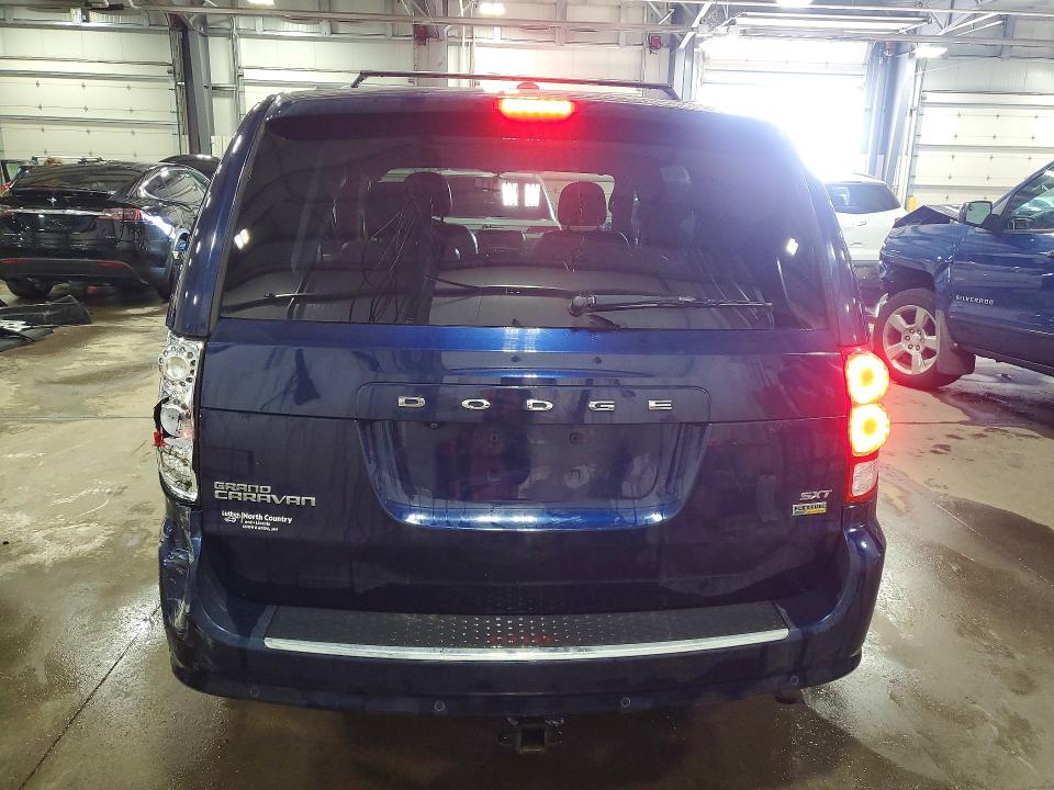 2017 Dodge Grand Caravan მანქანა იყიდება აუქციონზე, vin: 2C4RDGCG9HR690118, აუქციონის ნომერი: 49615446