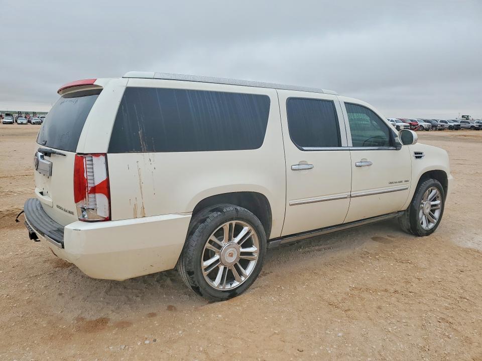 2013 Cadillac Escalade მანქანა იყიდება აუქციონზე, vin: 1GYS4KEF1DR154069, აუქციონის ნომერი: 50546516