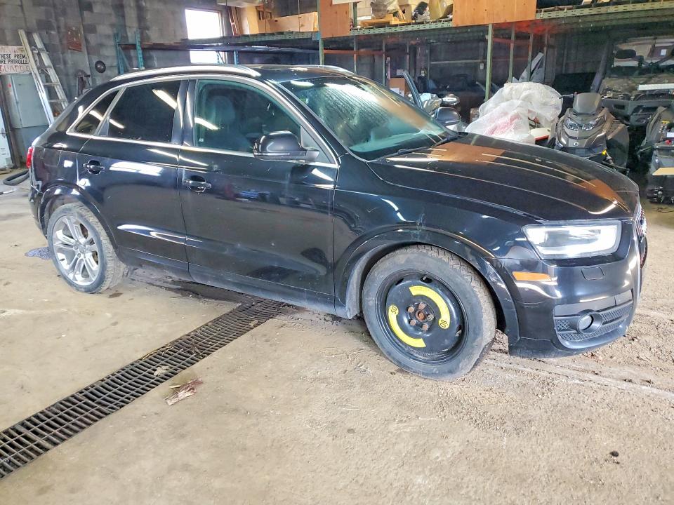 50985636 :رقم المزاد ، WA1EFEFS7FR000795 vin ، 2015 Audi Q3 مزاد بيع