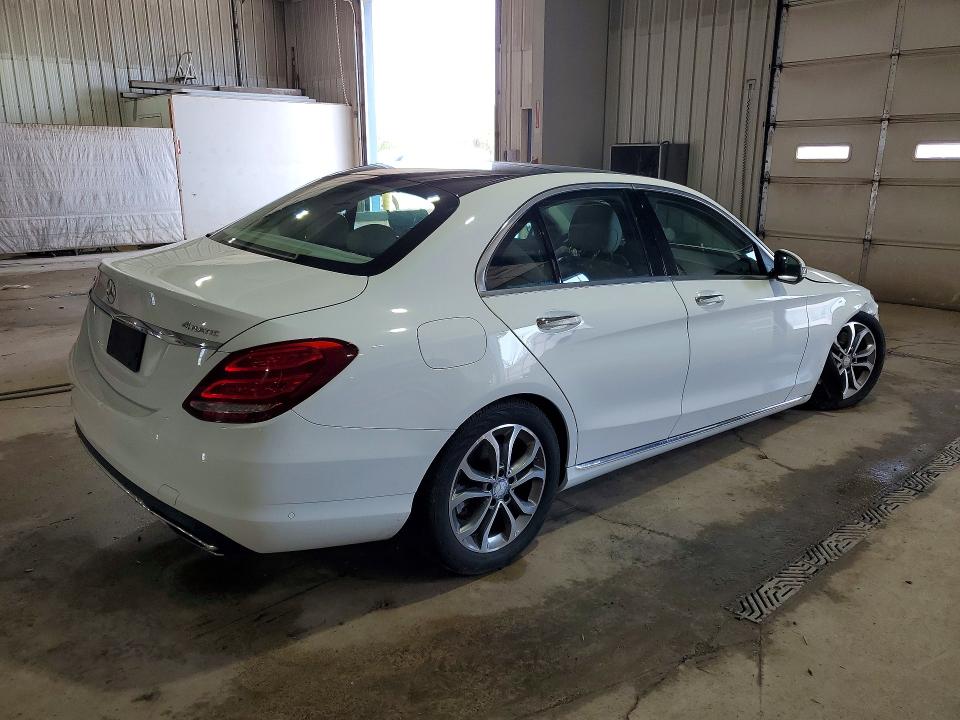 49897136 :رقم المزاد ، 55SWF4KB0FU067091 vin ، 2015 Mercedes-benz C مزاد بيع