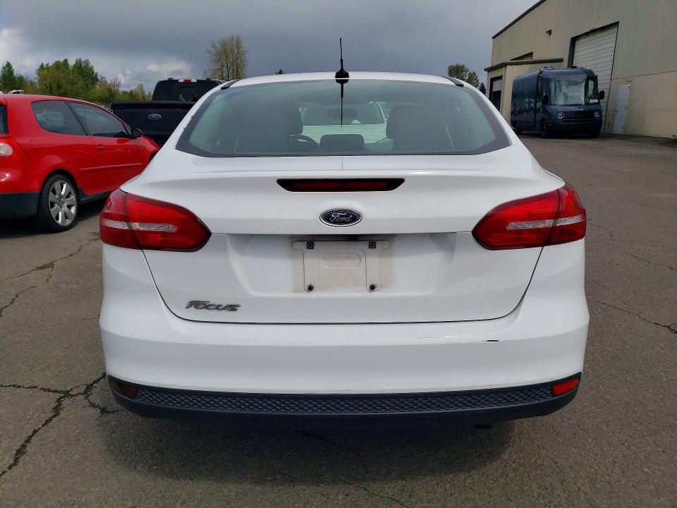 Продажа на аукционе авто 2018 Ford Focus, vin: 1FADP3E28JL244963, номер лота: 49683016