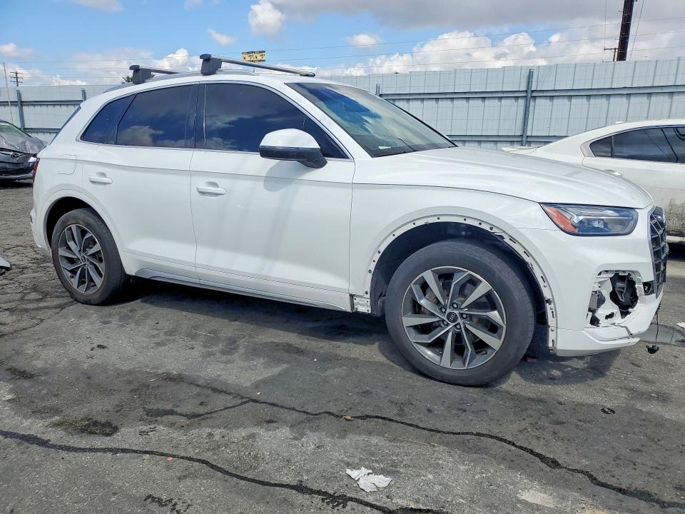 48096006 :رقم المزاد ، WA1BAAFY7M2022820 vin ، 2021 Audi Q5 مزاد بيع