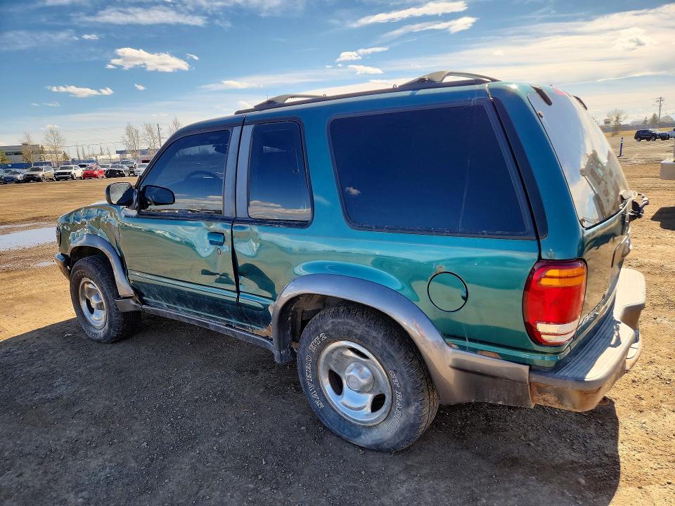 1998 Ford Explorer მანქანა იყიდება აუქციონზე, vin: 1FMYU24E9WUA35609, აუქციონის ნომერი: 49920716