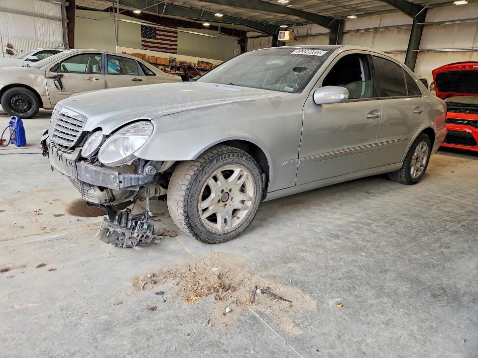 Auction sale of the 2005 Mercedes-benz E, vin: WDBUF26J05A570737, lot number: 49941936