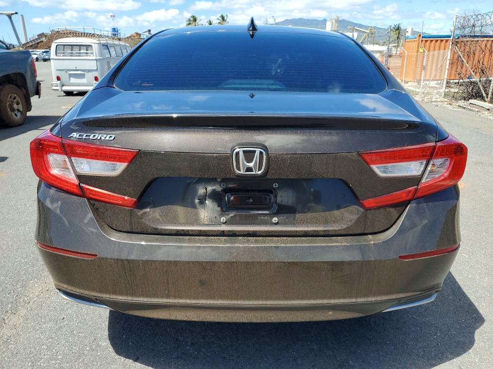 Продаж на аукціоні авто 2018 Honda Accord, vin: 1HGCV1F4XJA082685, номер лоту: 48193536