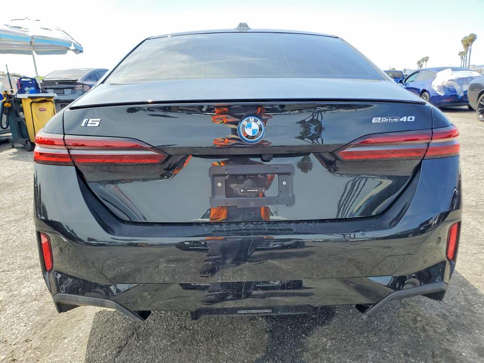 2025 Bmw I5 მანქანა იყიდება აუქციონზე, vin: WBY33FK02SCT72881, აუქციონის ნომერი: 50182106