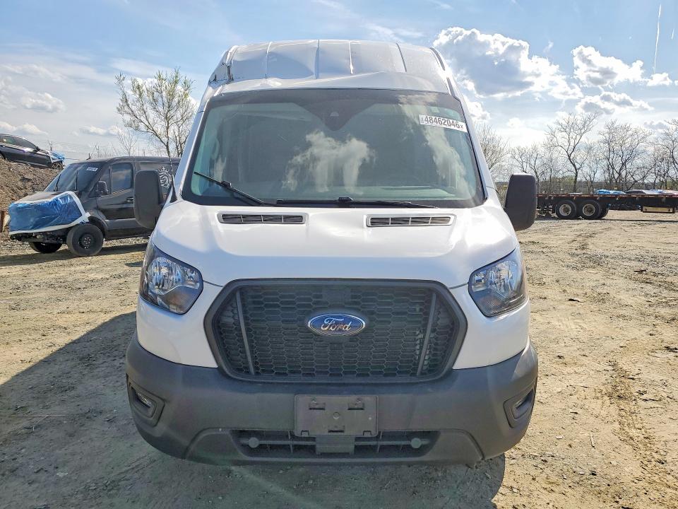 48462046 :رقم المزاد ، 1FTBW3X88MKB03214 vin ، 2021 Ford Transit مزاد بيع